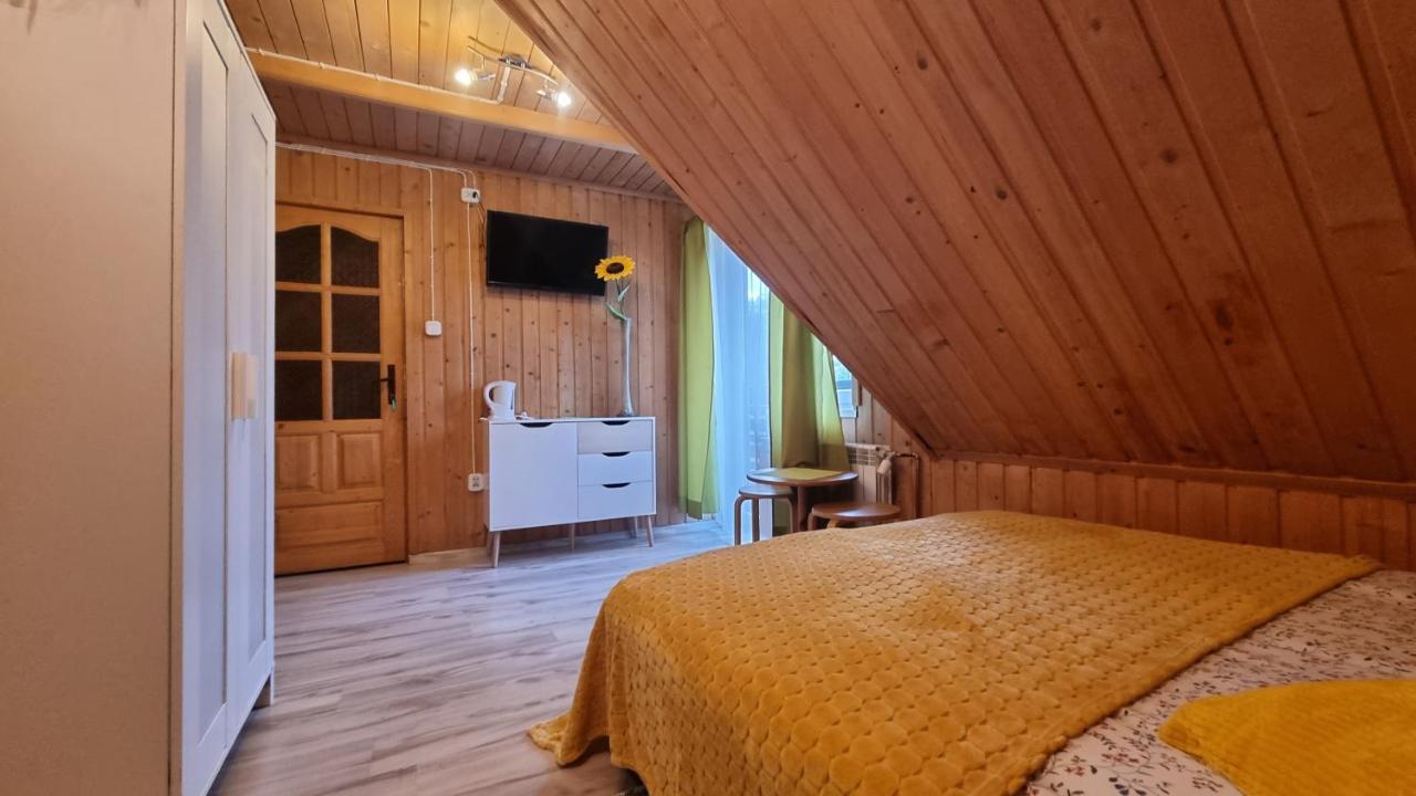 Ostoja Pod Tatrami Apartment โปโรนิน ภายนอก รูปภาพ